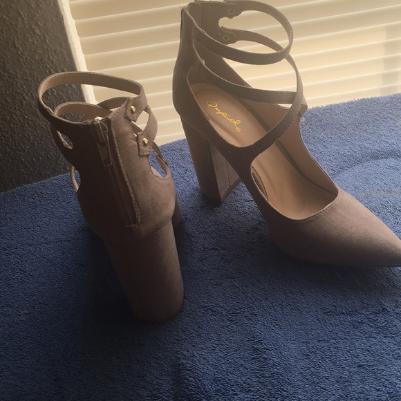 Charlotte Russe Heels - Picture 3 of 3